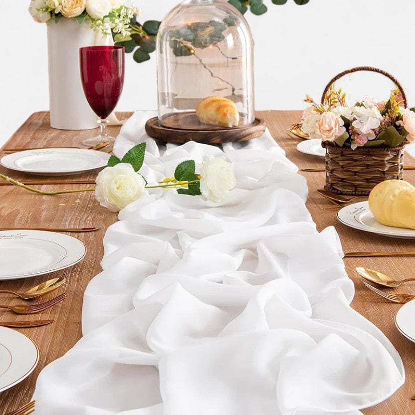 Chemin de table blanc chic