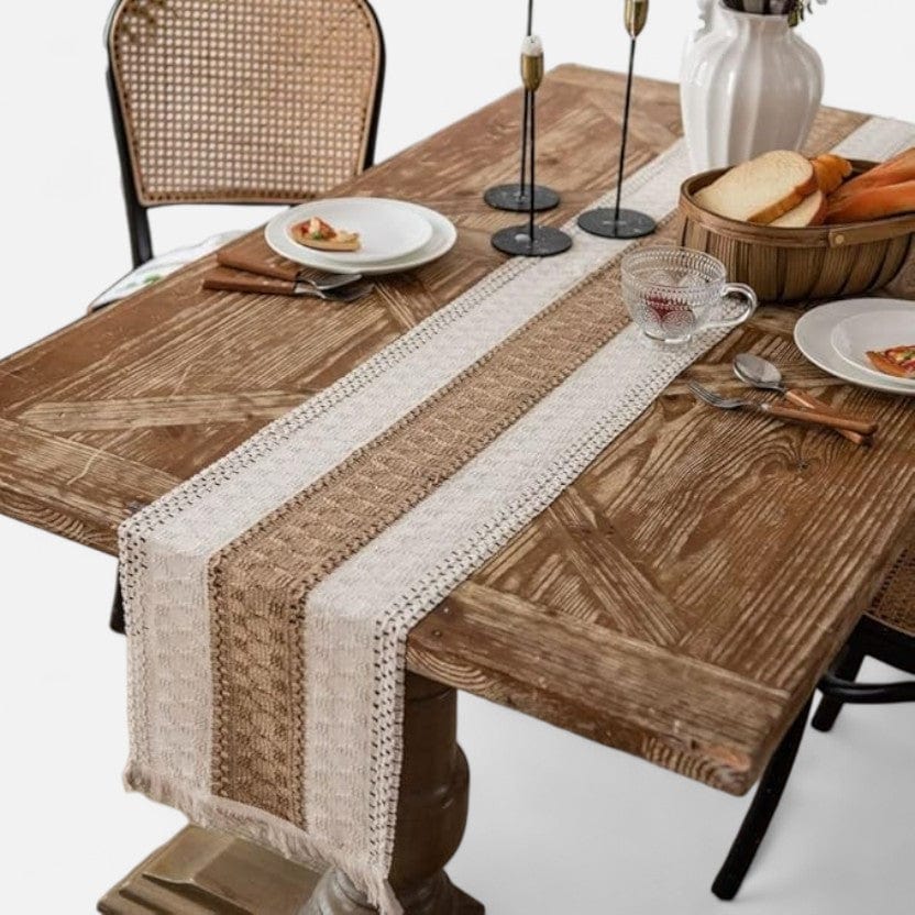 Chemin de table brun 