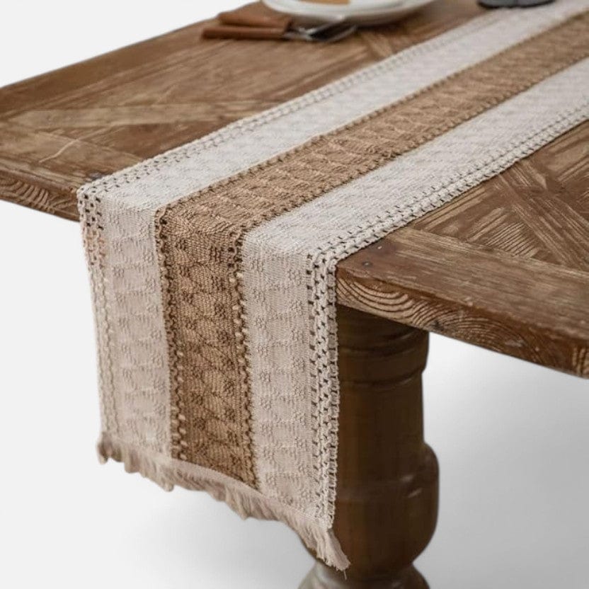 Chemin de table brun 