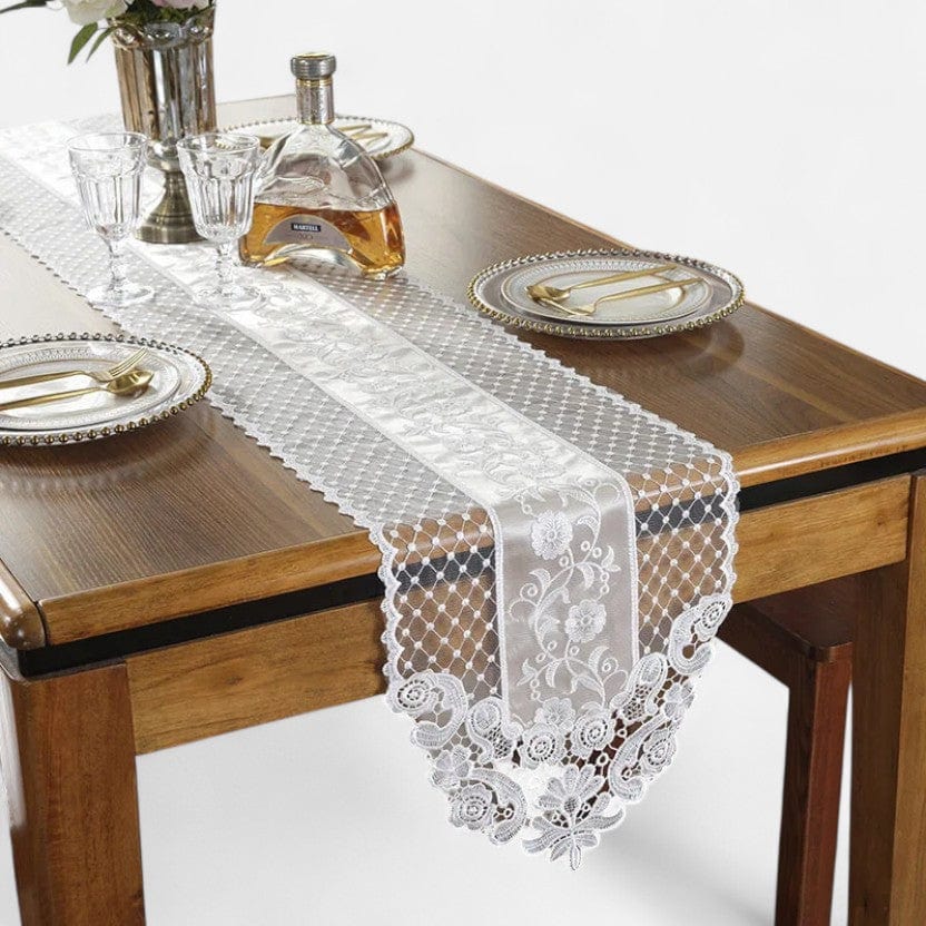 Chemin De Table En dentelle blanc 