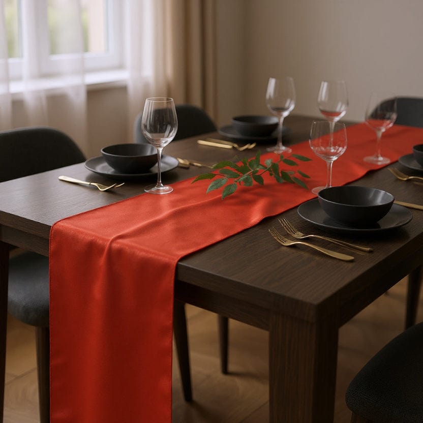 Chemin de Table Satin Rouge 